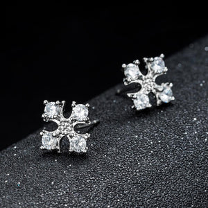 Artilady Women Cross Stud Earrings