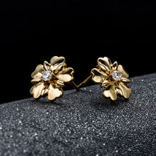 Artilady Women Flower Stud Earrings