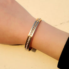 Artilady Women Gold Bangle Bracelet