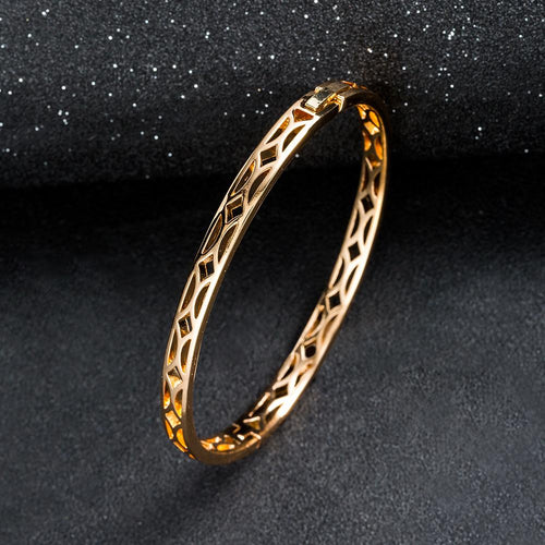 Artilady Women Gold Bangle Bracelet