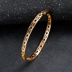 Artilady Women Gold Bangle Bracelet