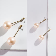 Artilady Women Pearl Stud Earrings