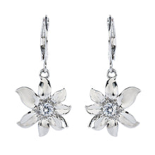 Artilady women Silver Flower Earrings